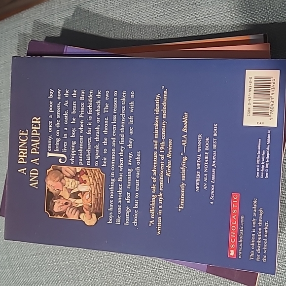 Lot of 5 Book Bundle, kids, Newbery Medal - Picture 11 of 11